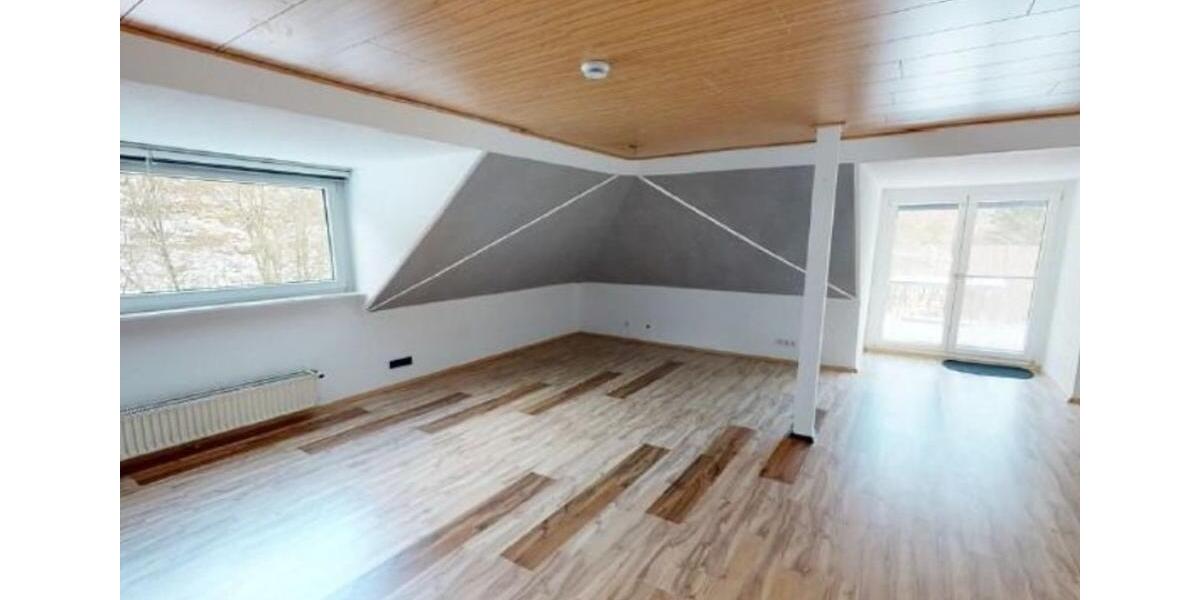 Etagenwohnung Werdohl - 4.5 Zimmer, 108 m&sup2;, 790&euro; | Angebot:25613547