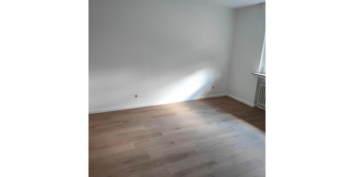 Etagenwohnung Lünen - 2 Zimmer, 60 m&sup2;, 600&euro; | Angebot:26356817