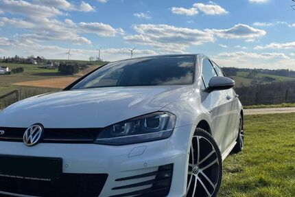 VW Golf 205.000 km 13.900 &euro; Menden 58706