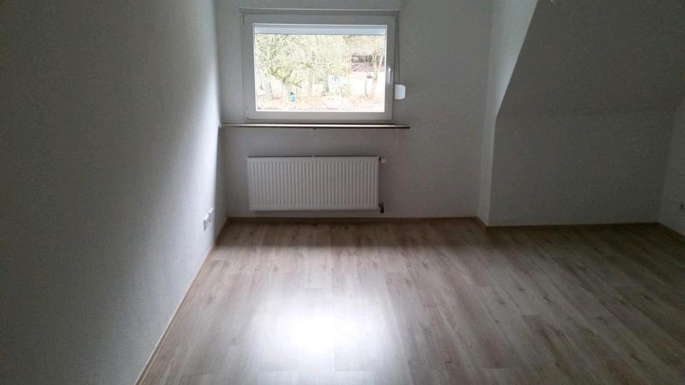 Etagenwohnung Iserlohn - 2 Zimmer, 63 m&sup2;, 630&euro; | Angebot:27621908