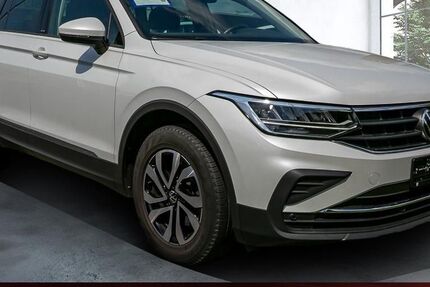 VW Tiguan 50.120 km 25.890 &euro; Kamen 59174