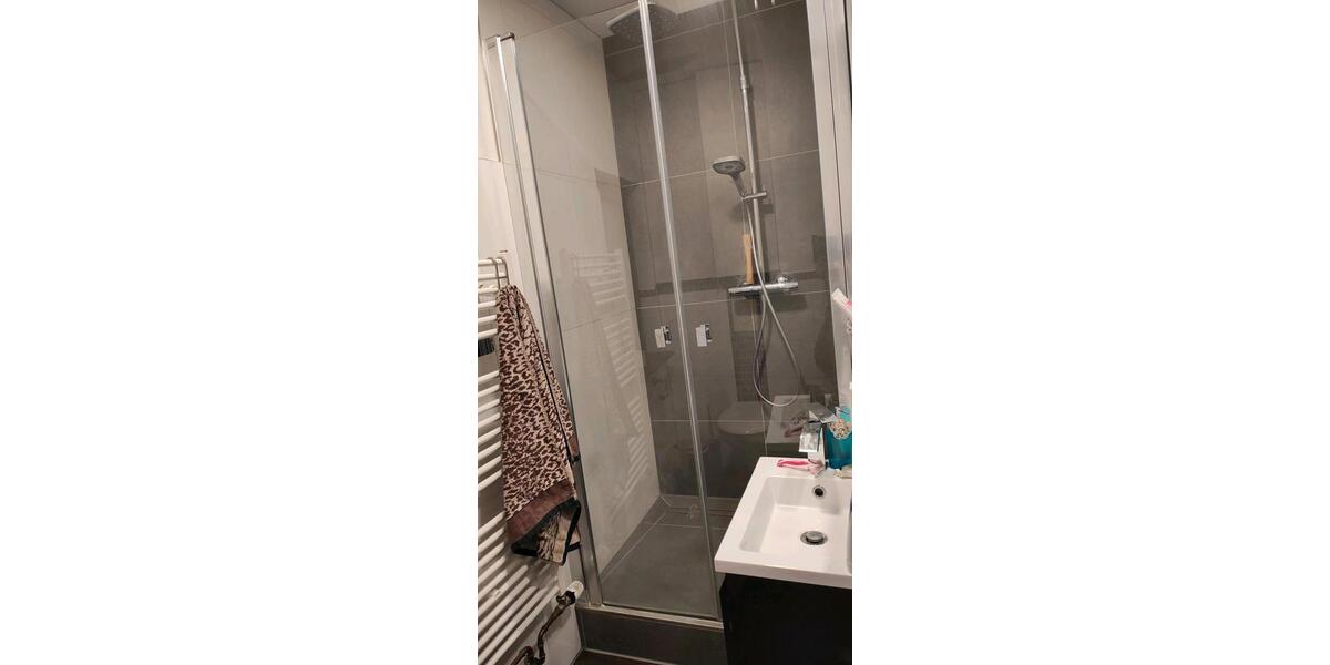 Einfamilienhaus Remscheid - 8 Zimmer, 250 m&sup2;, 360.000&euro; | Angebot:25660274