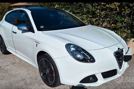 Alfa Romeo Giulietta 163.000 km 6.300 &euro; Castrop Rauxel 44575