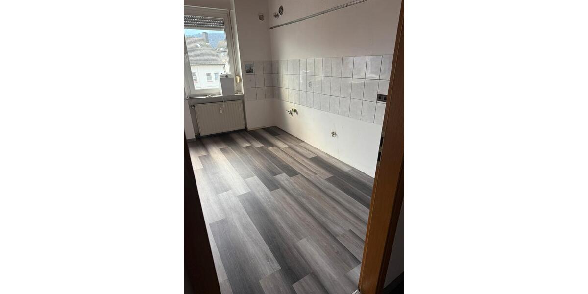 Etagenwohnung Hagen Hagen-Nord - 2.5 Zimmer, 85 m&sup2;, 480&euro; | Angebot:23730975