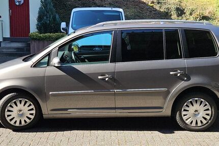 VW Touran 249.500 km 4.500 &euro; Hemer 58675