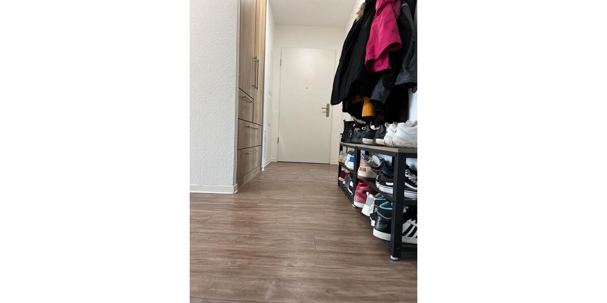 Dachgeschoßwohnung Dortmund Eving - 2.5 Zimmer, 79 m&sup2;, 1.000&euro; | Angebot:23672256