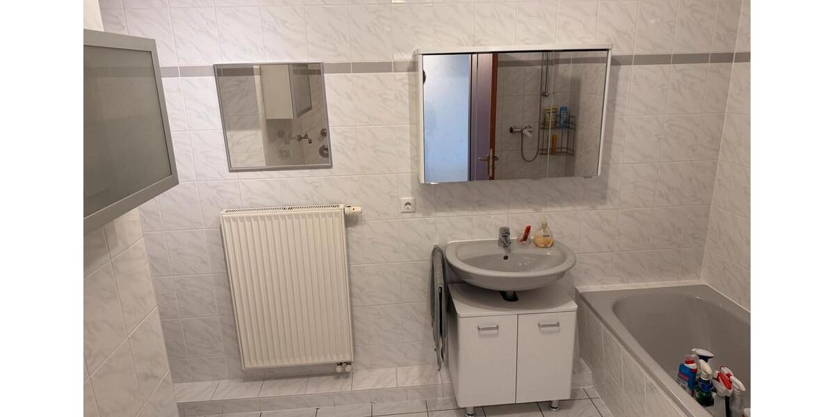 Etagenwohnung Wuppertal Cronenberg - 3 Zimmer, 94 m&sup2;, 299.000&euro; | Angebot:23335901