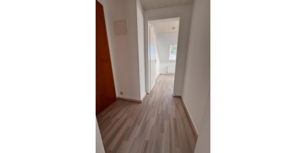 Dachgeschoßwohnung Herdecke - 2 Zimmer, 39 m&sup2;, 420&euro; | Angebot:27554931