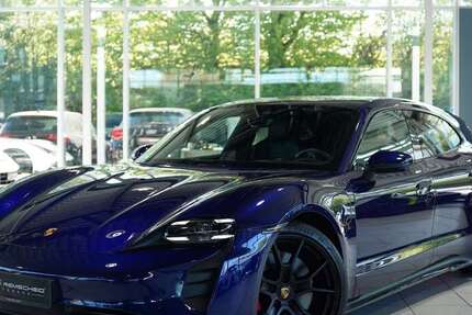 Porsche Taycan 50.000 km 71.900 &euro; Remscheid/NRW 42855