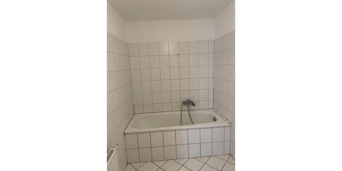 Etagenwohnung Bochum Bochum-Südwest - 3.5 Zimmer, 82 m&sup2;, 699&euro; | Angebot:25931837