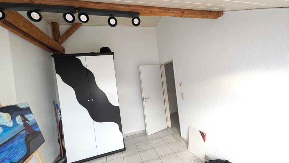 Dachgeschoßwohnung Dortmund Hörde - 3 Zimmer, 90 m&sup2;, 860&euro; | Angebot:25987527