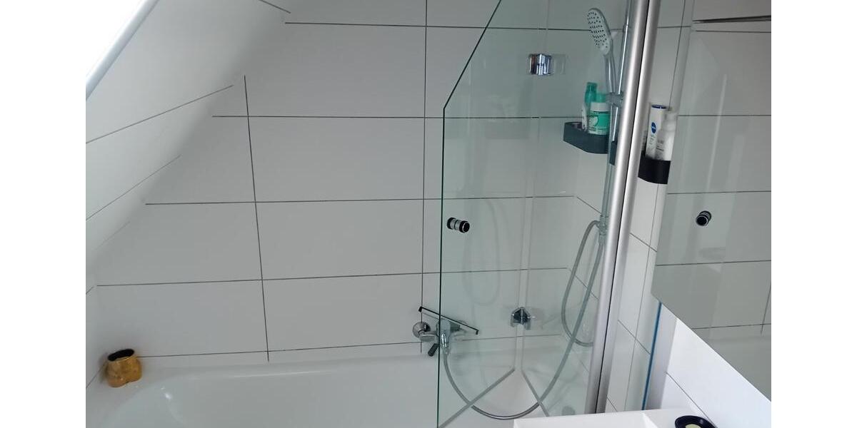 Dachgeschoßwohnung Schalksmühle - 3 Zimmer, 60 m&sup2;, 600&euro; | Angebot:27626622