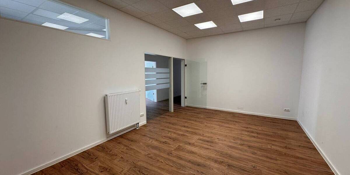 Gewerbeobjekt Holzwickede - 5 Zimmer, 150 m&sup2;, 1.500&euro; | Angebot:26361240