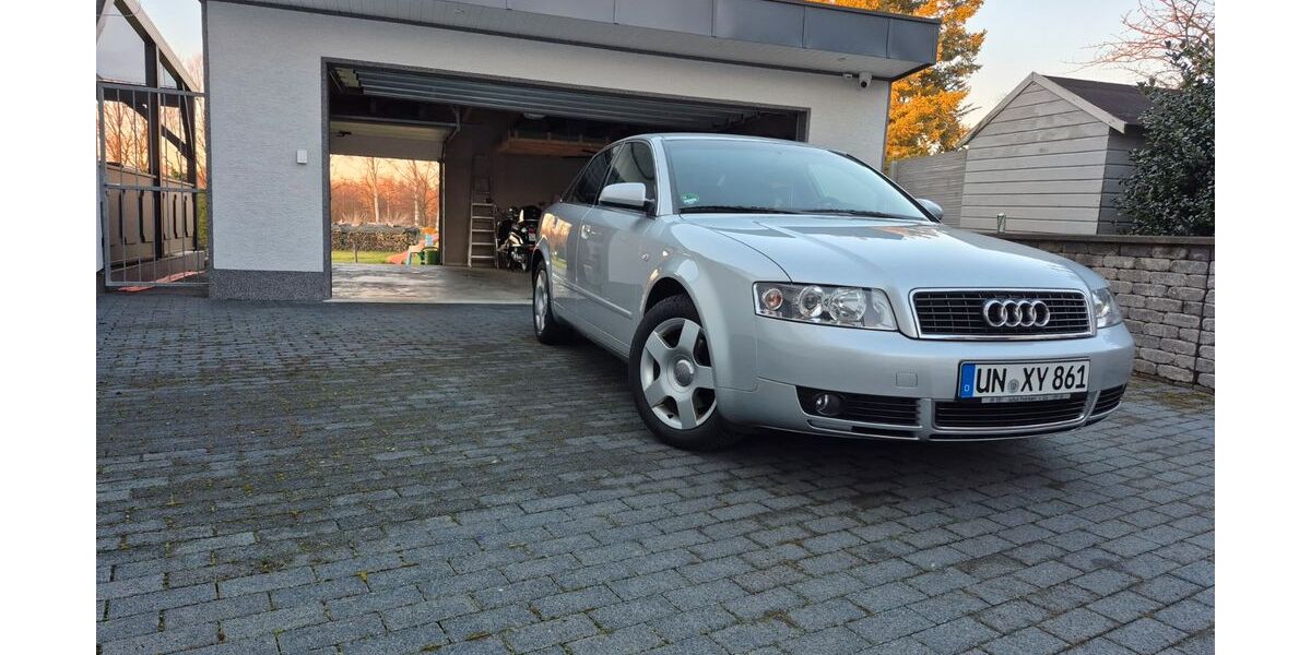 Audi A4 68.000 km 7.499 &euro; Kamen 59174
