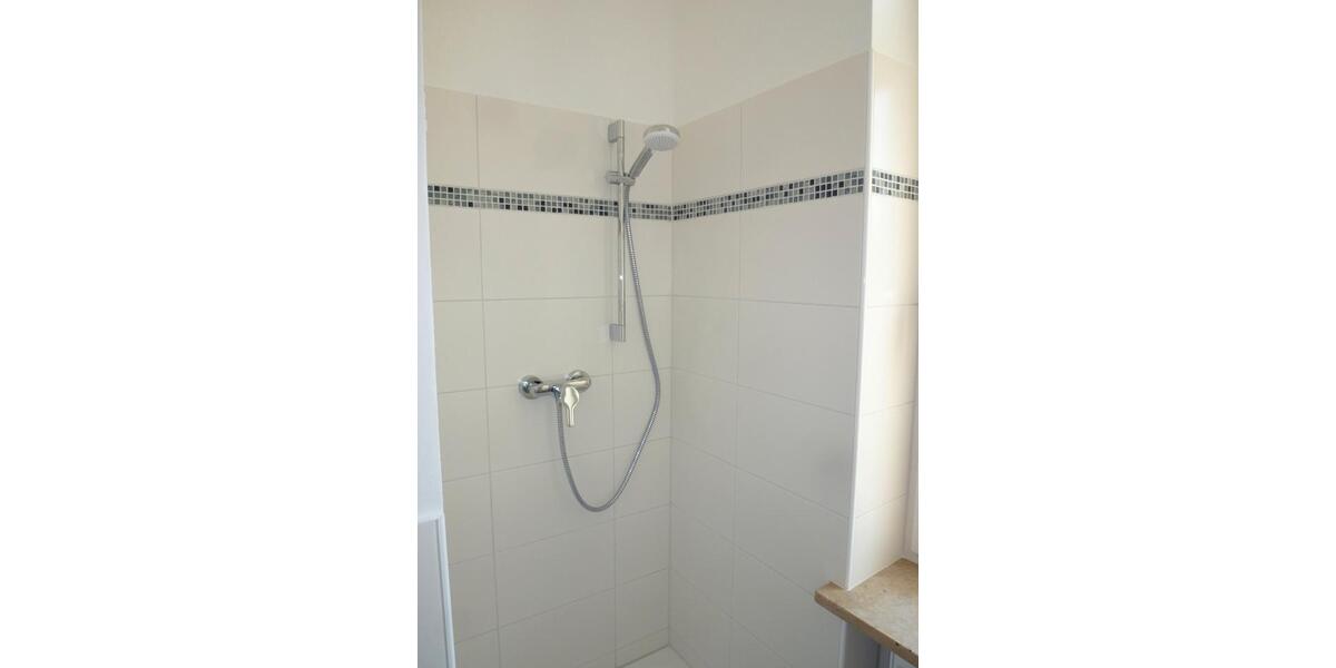 Etagenwohnung Wuppertal Gemarkung Barmen - 1 Zimmer, 29 m&sup2;, 215&euro; | Angebot:25987294