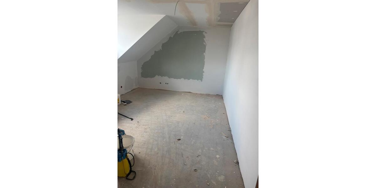 Dachgeschoßwohnung Dortmund Brackel - 4 Zimmer, 98 m&sup2;, 1.400&euro; | Angebot:25933027