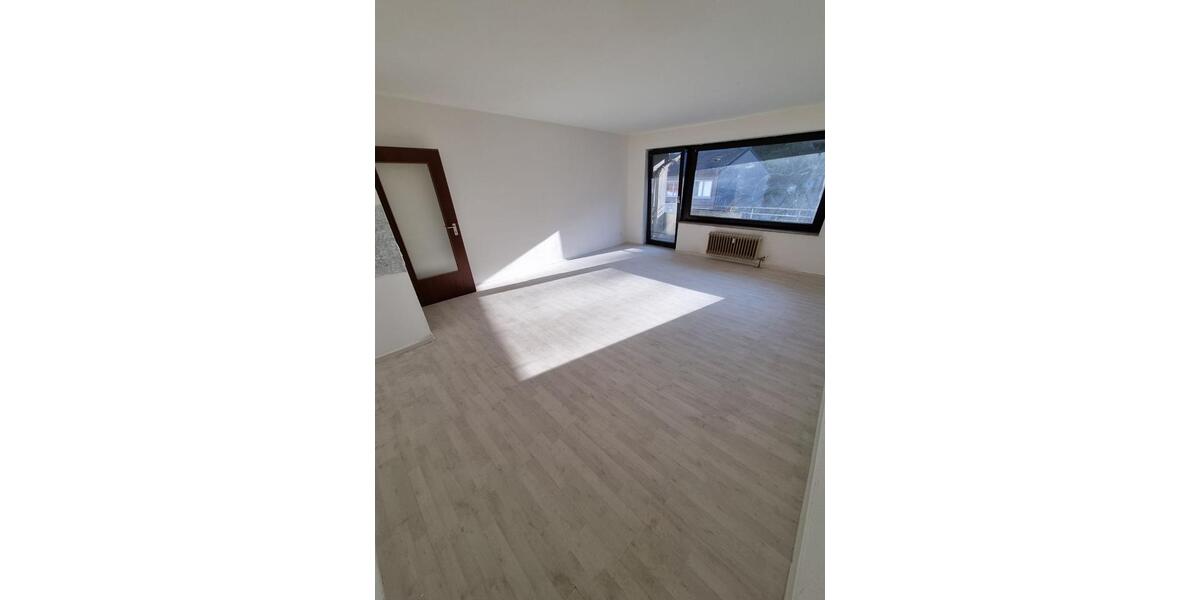 Etagenwohnung Wuppertal Elberfeld - 3 Zimmer, 75 m&sup2;, 710&euro; | Angebot:25960373