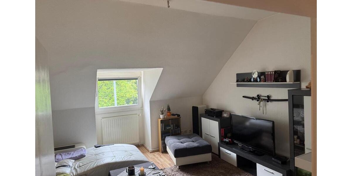 Dachgeschoßwohnung Remscheid - 2 Zimmer, 57 m&sup2;, 390&euro; | Angebot:26611619