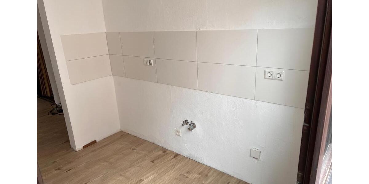 Etagenwohnung Hagen Hohenlimburg - 3 Zimmer, 72 m&sup2;, 700&euro; | Angebot:27593396