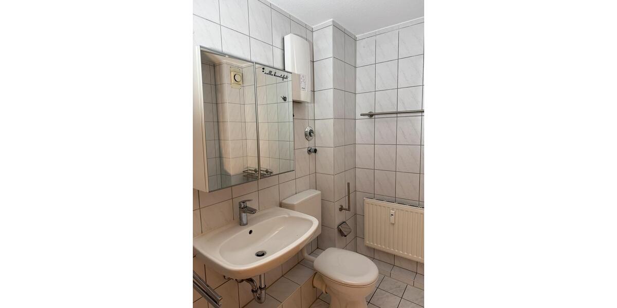 Etagenwohnung Schwerte - 2 Zimmer, 42 m&sup2;, 300&euro; | Angebot:25947673