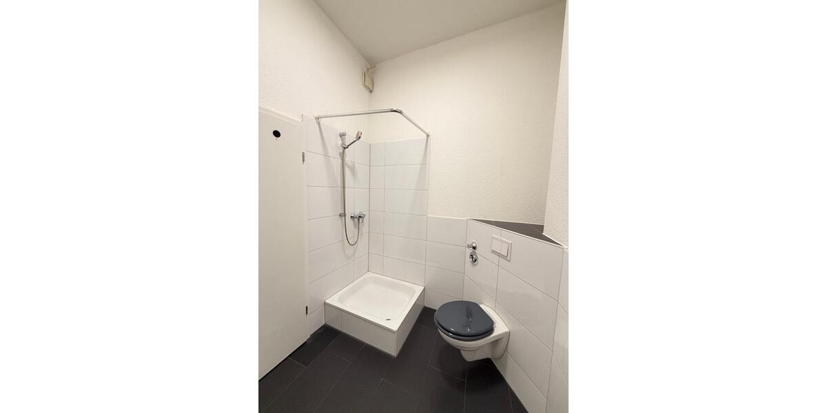 Erdgeschoßwohnung Remscheid Gemarkung Bergisch Born - 1 Zimmer, 43 m&sup2;, 350&euro; | Angebot:26376128
