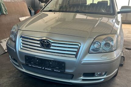 Toyota Avensis 239.000 km 1.600 &euro; Kierspe 58566