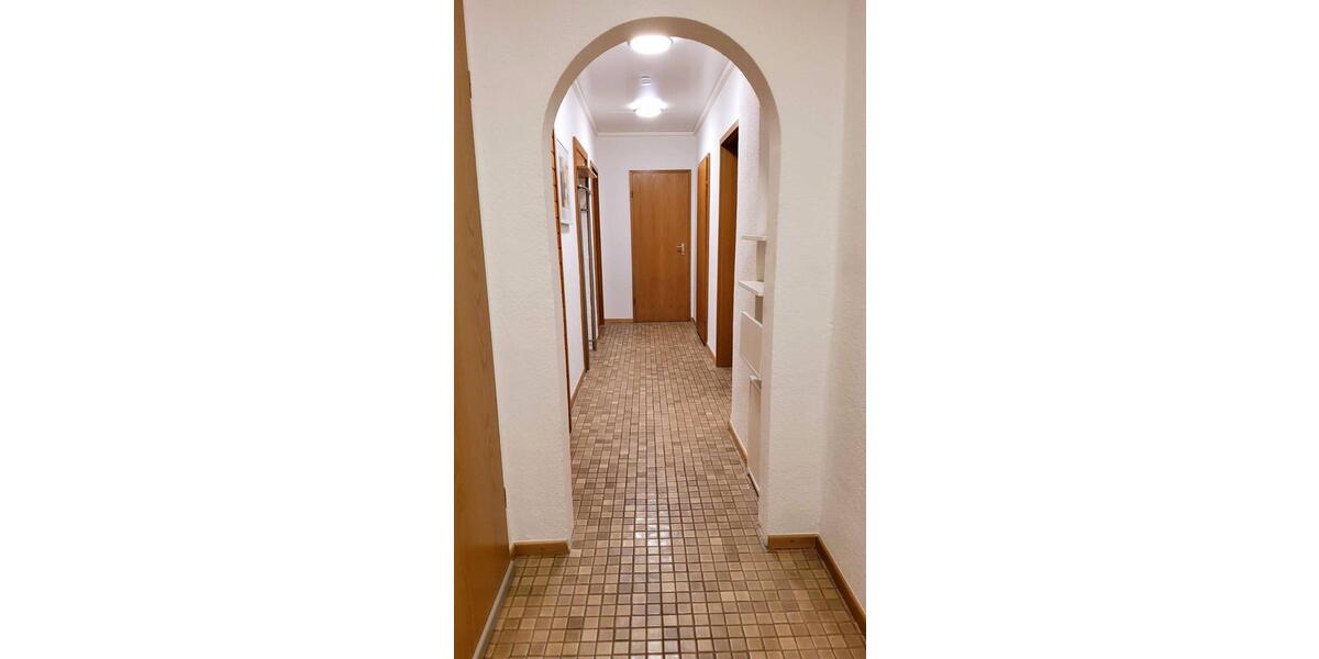 Etagenwohnung Hagen Hagen-Mitte - 5 Zimmer, 130 m&sup2;, 170.000&euro; | Angebot:27113395