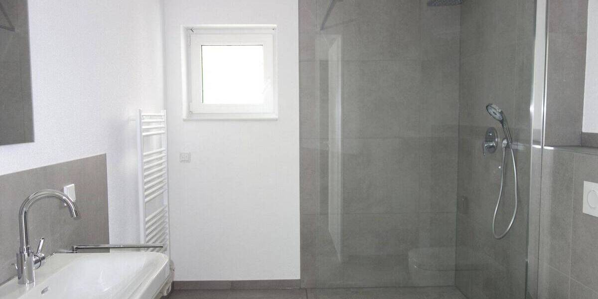 Etagenwohnung Neuenrade - 2 Zimmer, 75 m&sup2;, 790&euro; | Angebot:26754239