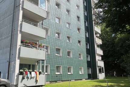 Wohnung Wuppertal Gemarkung Ronsdorf - 2 Zimmer, 66 m&sup2;, 89.900&euro; | Angebot:22011663