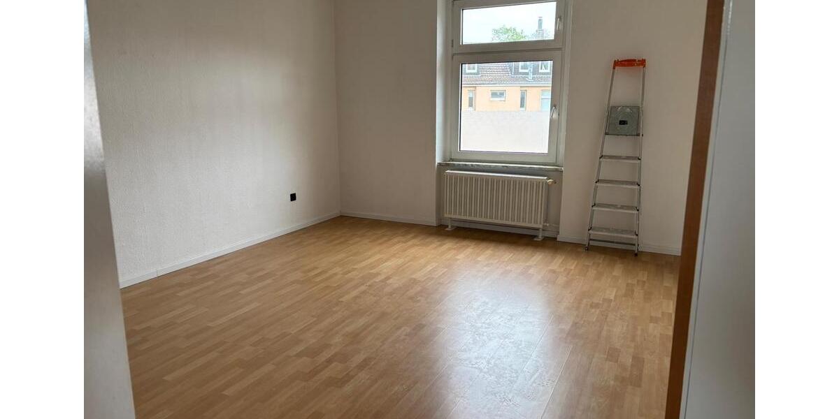 Etagenwohnung Remscheid - 3 Zimmer, 83 m&sup2;, 710&euro; | Angebot:26634214