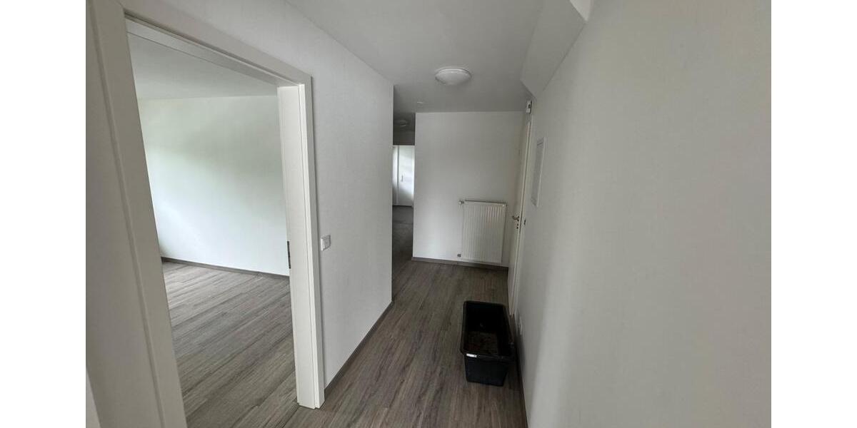 Erdgeschoßwohnung Ennepetal - 3 Zimmer, 110 m&sup2;, 840&euro; | Angebot:26636772