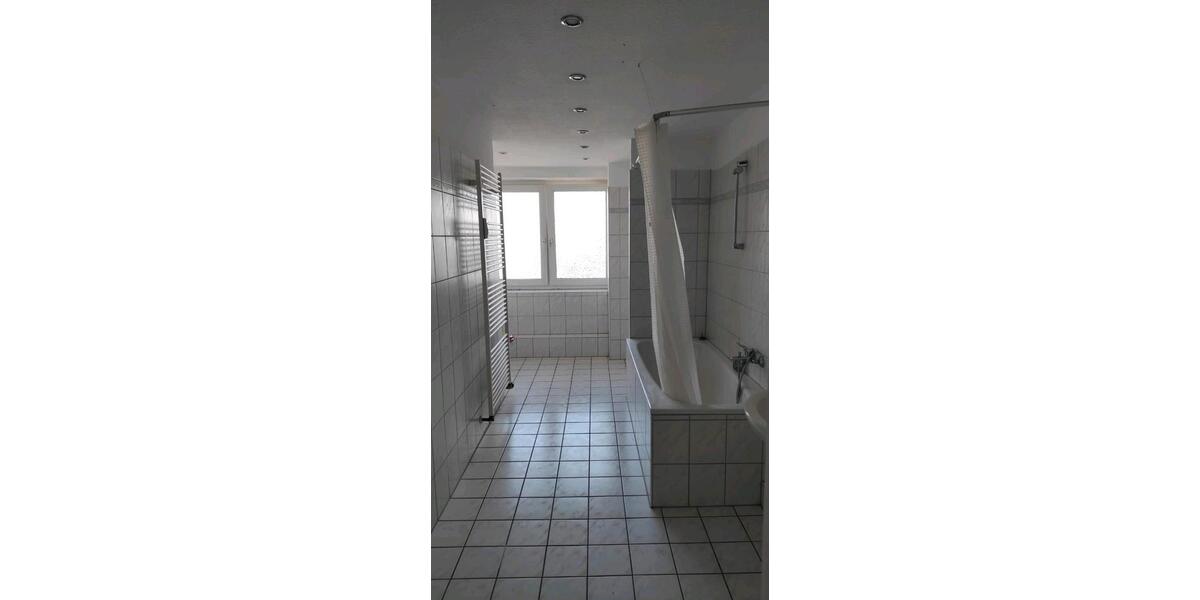 Etagenwohnung Gevelsberg - 3 Zimmer, 97 m&sup2;, 119.000&euro; | Angebot:27609905
