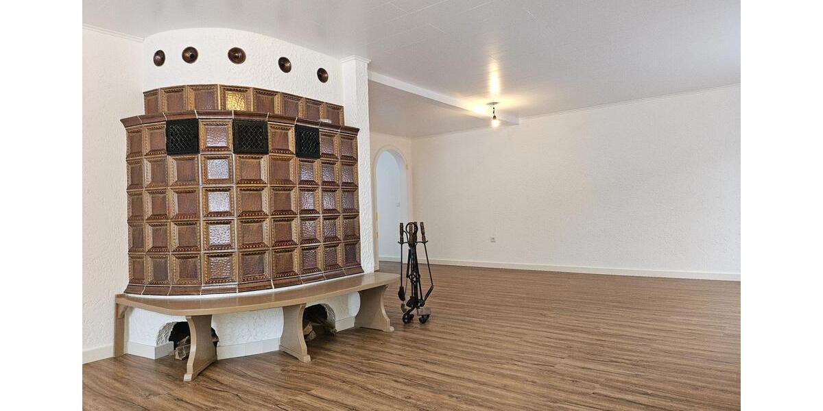 Einfamilienhaus Wipperfürth - 5 Zimmer, 227 m&sup2;, 2.500&euro; | Angebot:25988677