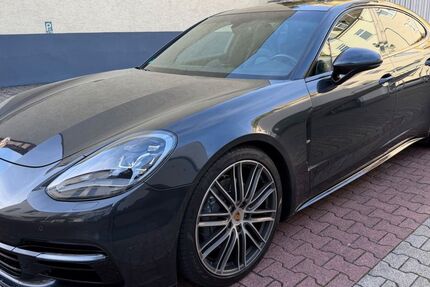 Porsche Panamera 252.000 km 39.990 &euro; Hagen 58135