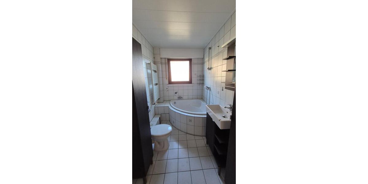 Etagenwohnung Kamen - 4 Zimmer, 115 m&sup2;, 1.150&euro; | Angebot:26193503