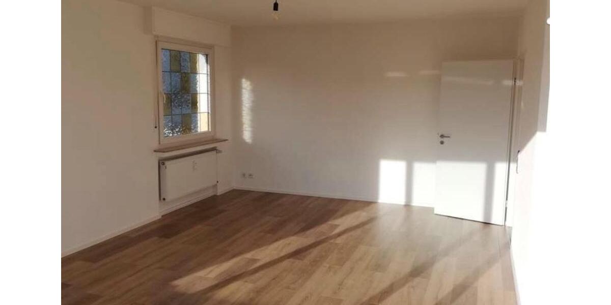 Etagenwohnung Hagen Hagen-Mitte - 3 Zimmer, 80 m&sup2;, 640&euro; | Angebot:26019130