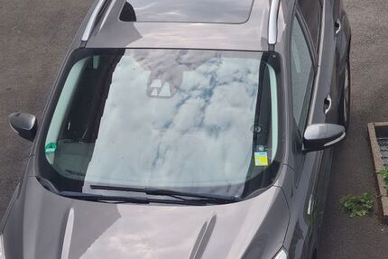 Ford Kuga 136.000 km 9.900 &euro; Remscheid 42855