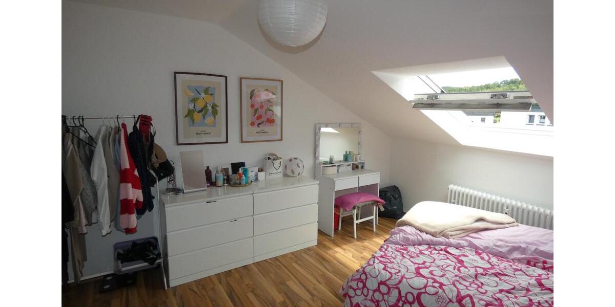 Dachgeschoßwohnung Lüdenscheid Augustenthal - 2.5 Zimmer, 52 m&sup2;, 395&euro; | Angebot:27627111