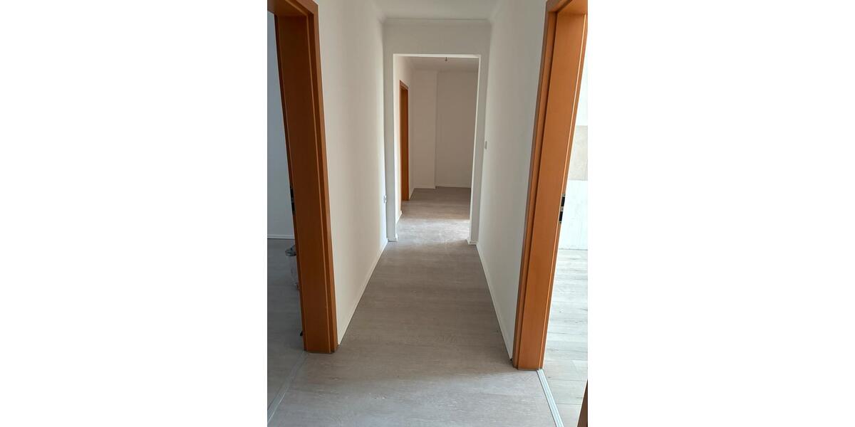Etagenwohnung Lüdenscheid - 3 Zimmer, 74 m&sup2;, 600&euro; | Angebot:27627066