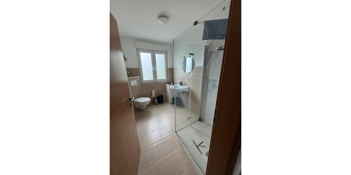 Dachgeschoßwohnung Dortmund Brackel - 3.5 Zimmer, 86 m&sup2;, 1.200&euro; | Angebot:26534151
