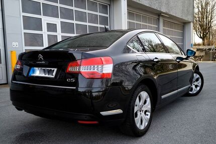 Citroen C5 113.500 km 9.300 &euro; Remscheid 42853