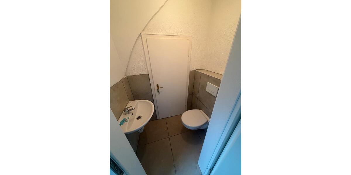 Einfamilienhaus Wuppertal Cronenberg - 3 Zimmer, 97 m&sup2;, 1.000&euro; | Angebot:25871379