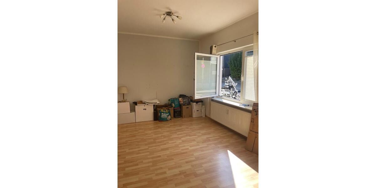 Erdgeschoßwohnung Radevormwald - 1 Zimmer, 65 m&sup2;, 480&euro; | Angebot:27623437