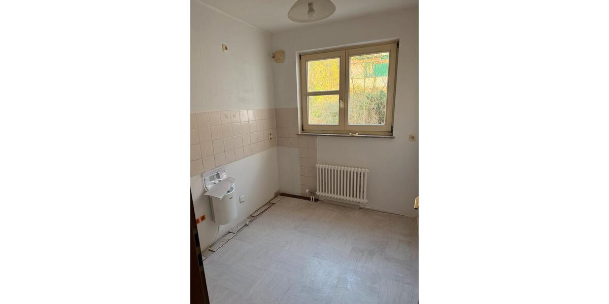 Etagenwohnung Altena - 3 Zimmer, 70 m&sup2;, 347&euro; | Angebot:25988652