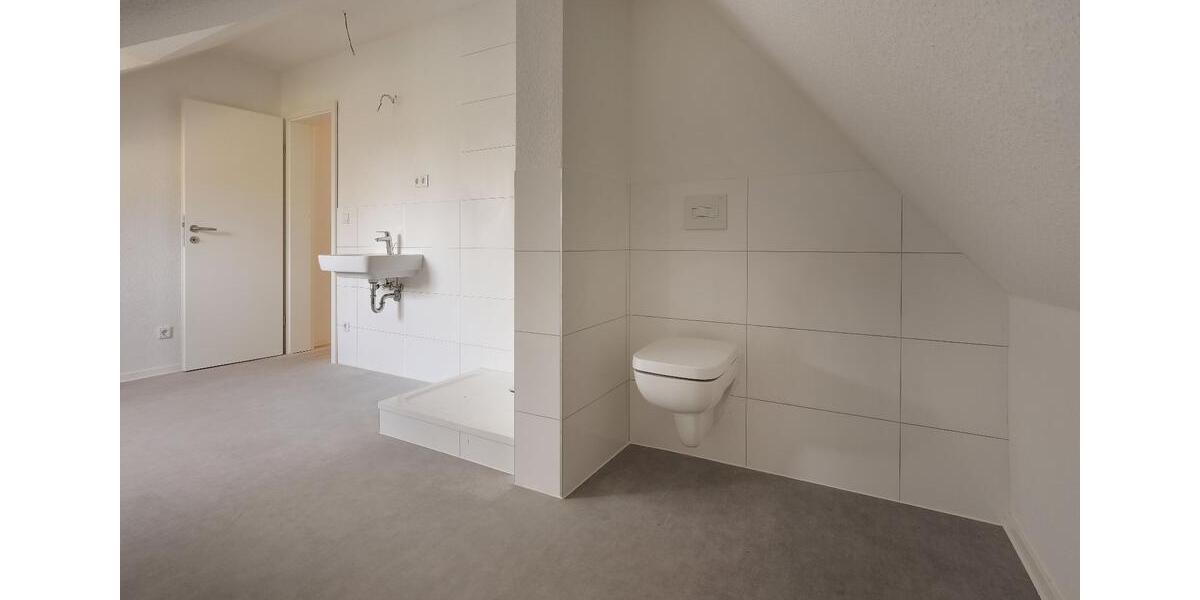 Etagenwohnung Bochum Wiemelhausen - 2 Zimmer, 100 m&sup2;, 1.300&euro; | Angebot:26184261