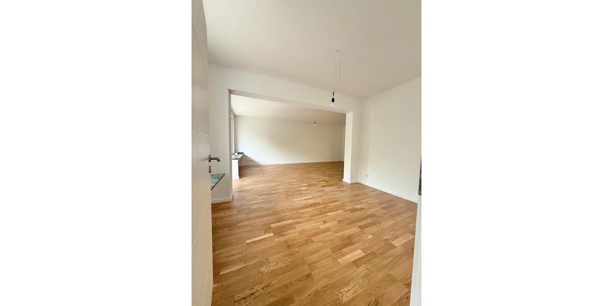 Etagenwohnung Wuppertal Lichtenplatz - 3 Zimmer, 100 m&sup2;, 1.490&euro; | Angebot:26578558