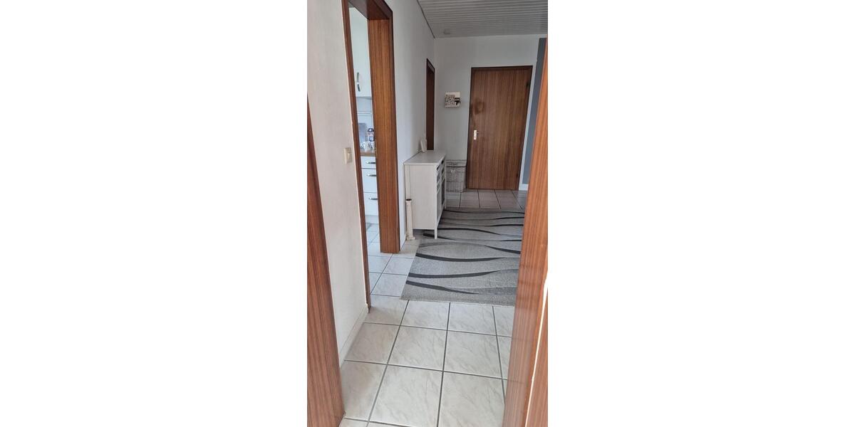 Etagenwohnung Altena - 3 Zimmer, 93 m&sup2;, 800&euro; | Angebot:25638749