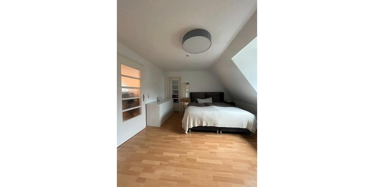 Dachgeschoßwohnung Hagen Hagen-Mitte - 2.5 Zimmer, 67 m&sup2;, 503&euro; | Angebot:26552494
