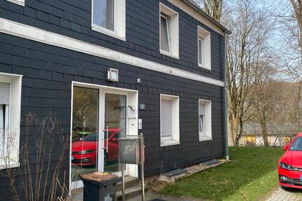 Wohnung Remscheid Gemarkung Bergisch Born - 3 Zimmer, 85 m&sup2;, 1.170&euro; | Angebot:25851917