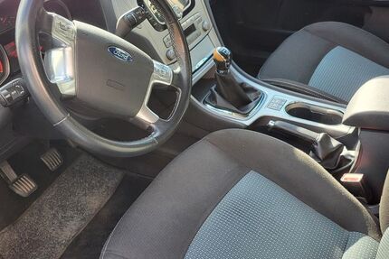 Ford Mondeo 179.000 km 4.999 &euro; Wuppertam 42289